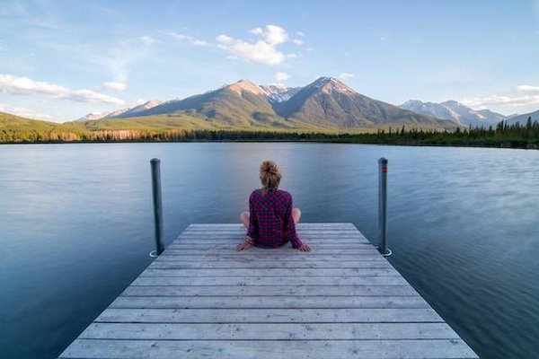 Découvrez les plaisirs du camping en Savoie : votre guide complet